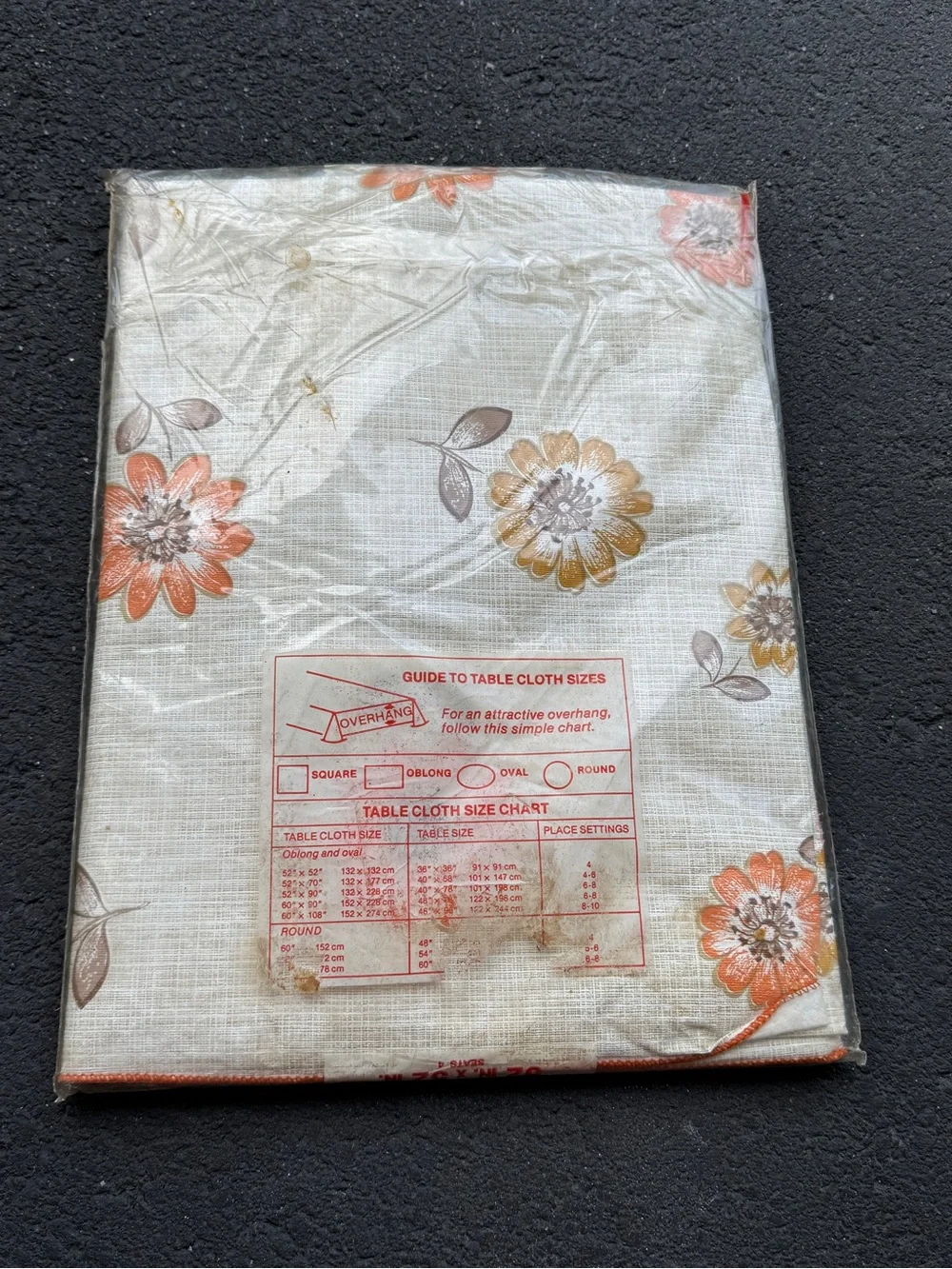 N/A square tablecloth